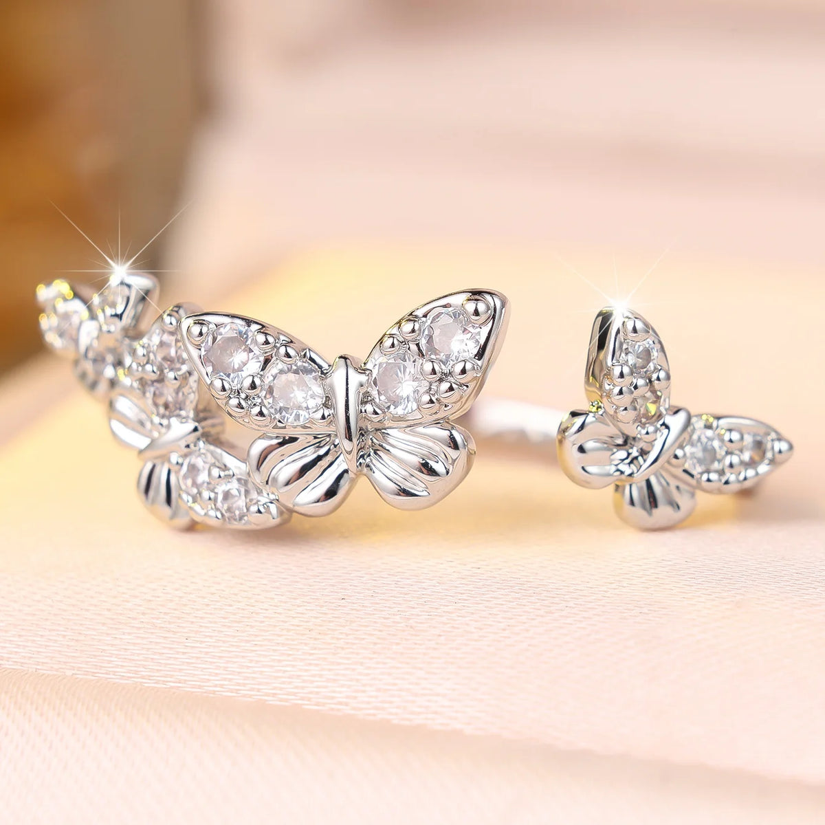 Cute Female White Zircon Stone Butterfly Adjustable Ring Silver Color Open Wedding Jewelry For Women