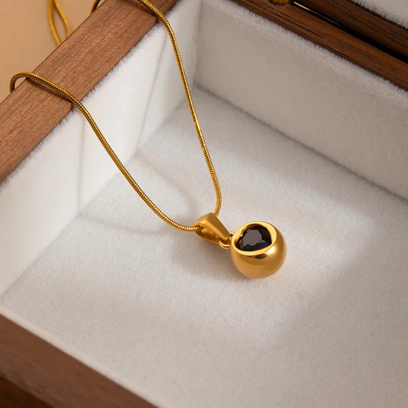 ANENJERY 316L Stainless Steel Round Bead Inlaid Heart Zircon Necklace For Women Luxury Design Simple Jewelry Gifts Wholesale