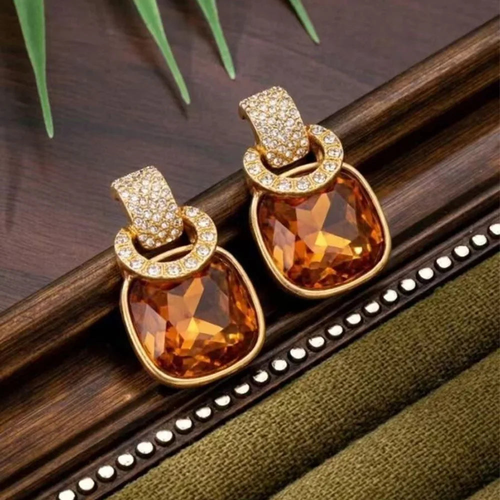 Retro Luxury Fashion Purple Square Sugar Ring Buckle Earrings for Women's High-End Accessories for Daily Commuting, Parties