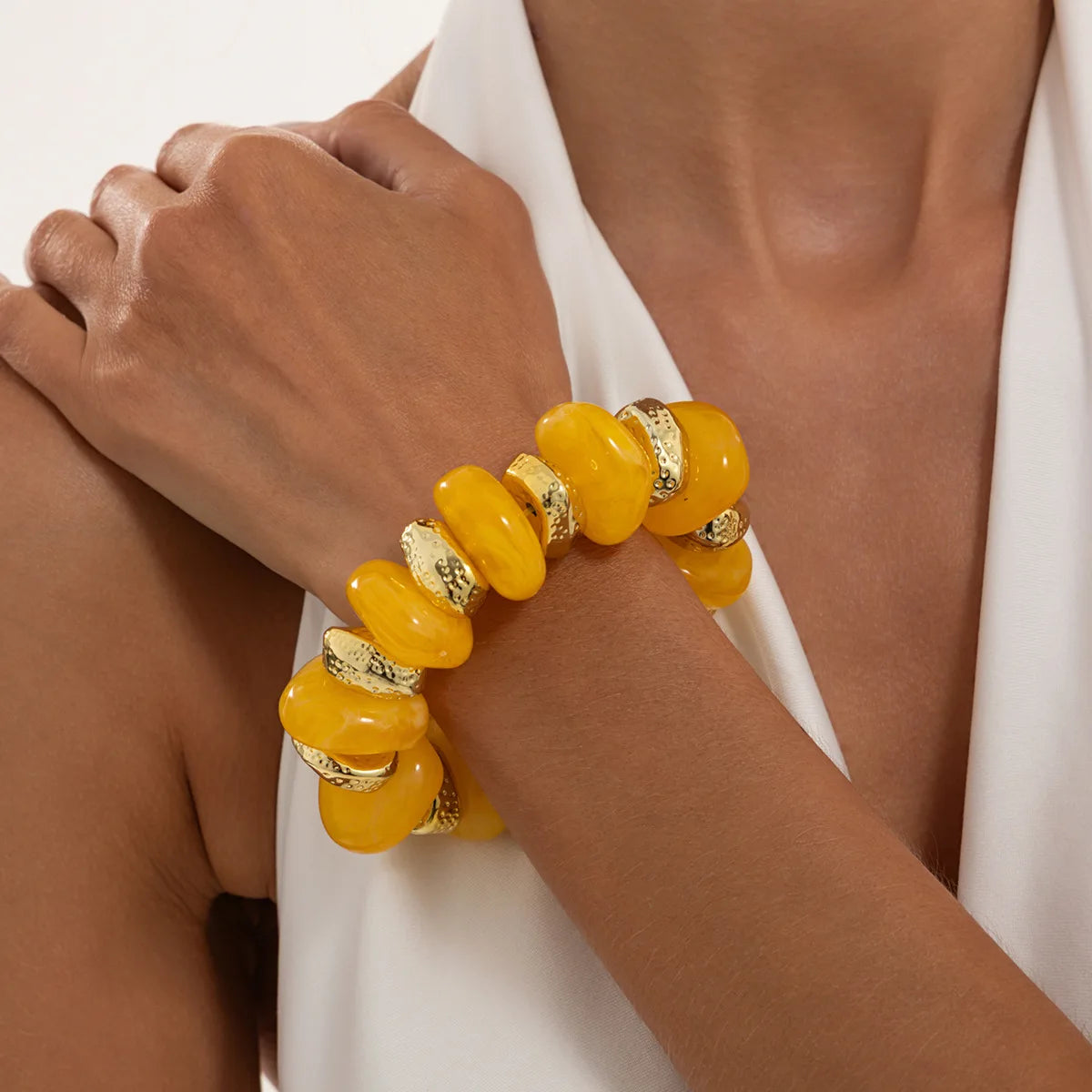 KMVEXO Bohemian Colorful Acrylic Beads Bracelet for Women New Trendy Resin Flat Round Elastic Bangles Statement Jewelry Gift