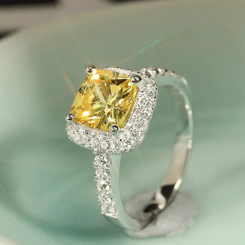 Huitan Bright Yellow CZ Finger Rings for Women Gorgeous Wedding Bands Accessories Temperament Lady's Rings Party Fashion Jewelry