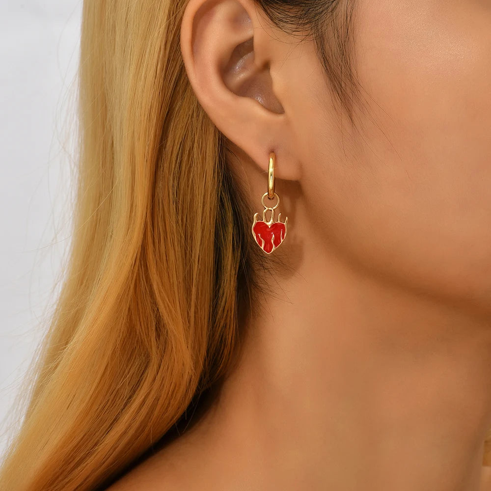 Hot Red Heart Pendant Charm Hoop Earrings for Women Punk Stainless Steel Small Circle Huggie Hoops Fashion Jewelry Gift