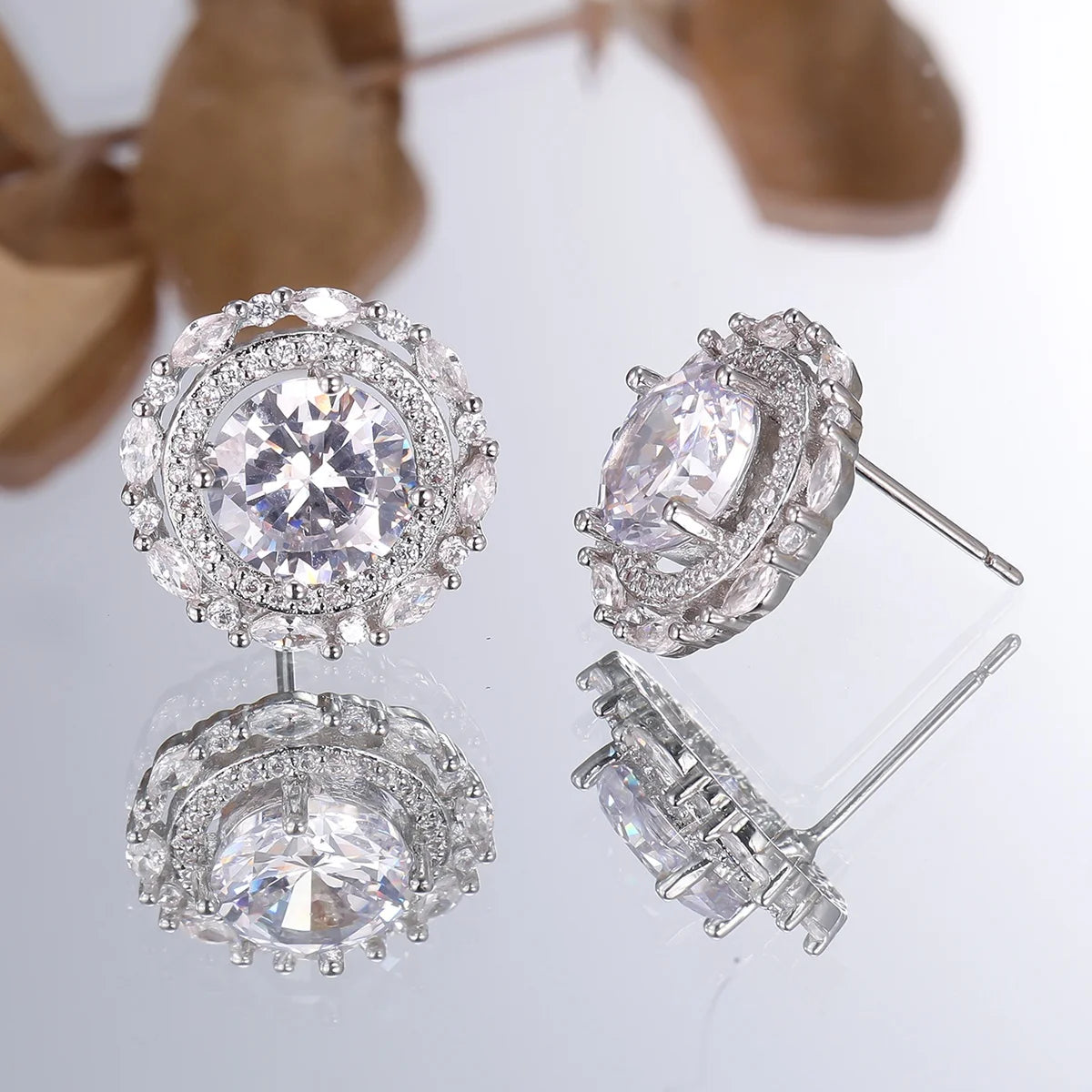 Small Round White Rainbow Zircon Stone New Stud Earrings For Charm Women Silver Color Wedding Jewelry Earring Mother's Day Gifts