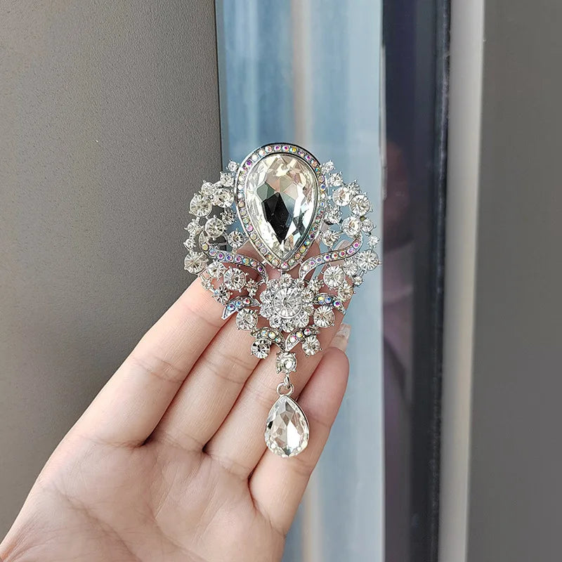 1PC Women's Fashion Charm Full Diamond Crystal Drop Brooch Suitable for Outdoor Dating, Banquet, Party, Festival Gift-8280