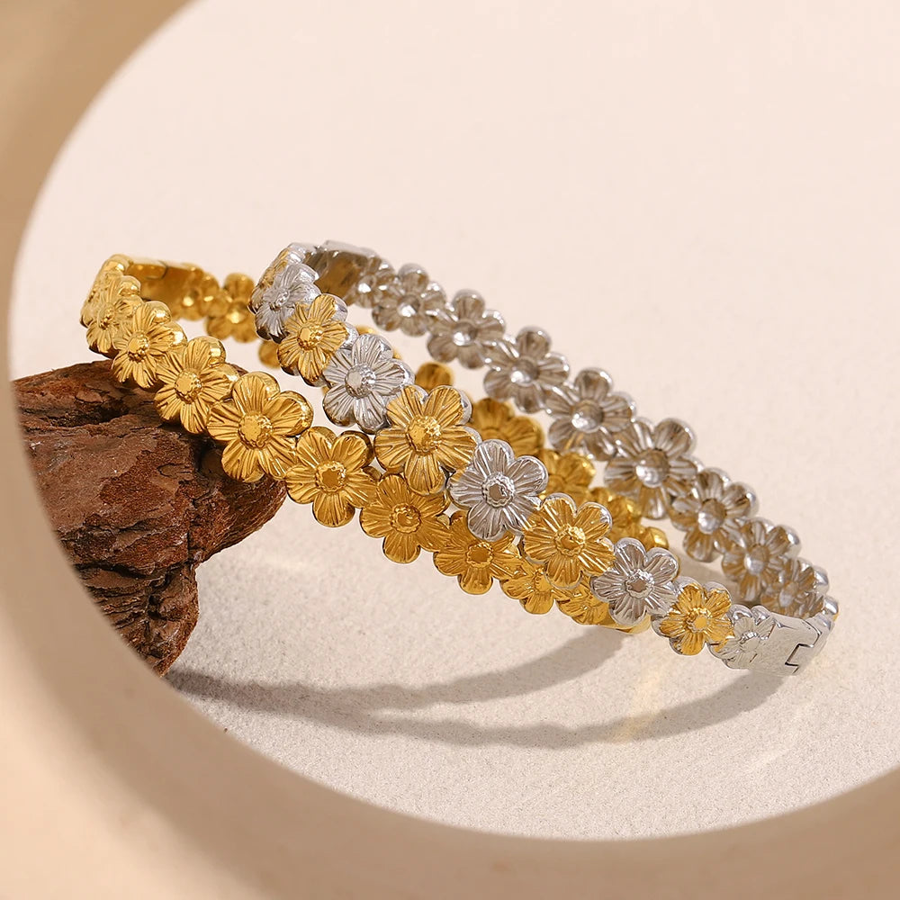 E.B.belle Fashion Mini Double Color Oval Flower Bracelet PVD Plated Stainless Steel Waterproof Women Jewelry Accessories