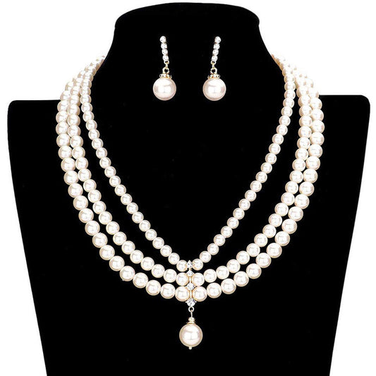 Triple Layered Pearl Necklace