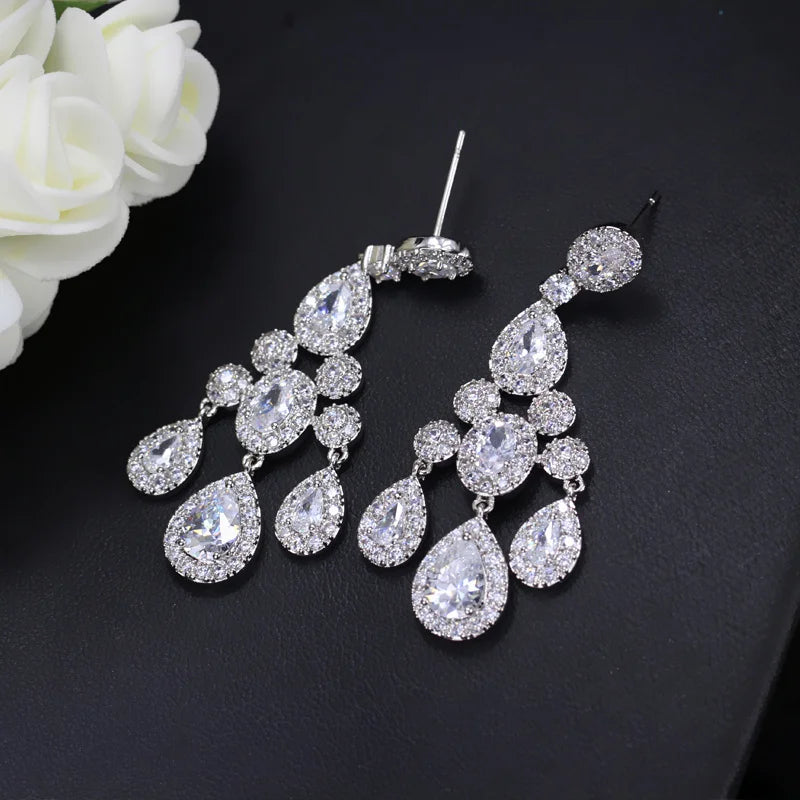 ThreeGraces Luxury Bridal CZ Jewelry Brilliant Cubic Zirconia Crystal Long Dangling Wedding Chandelier Earrings for Brides ER168