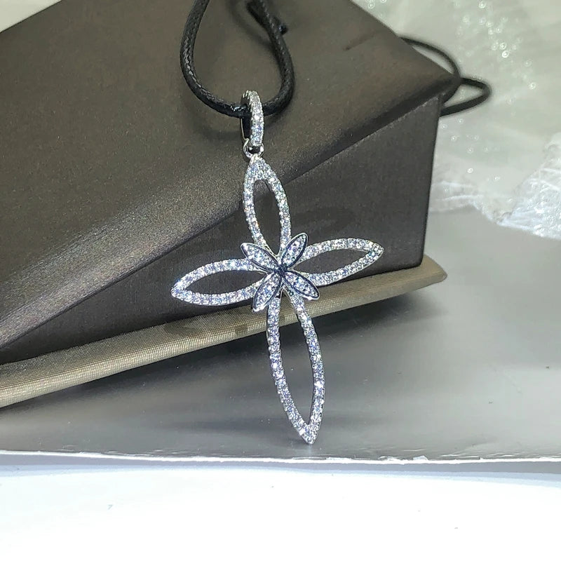 925 Silver New Jewelry Crystal Flower Pendant Necklace Exaggerate Atmosphere Personality Four-Leave Flower Chain For Women Party