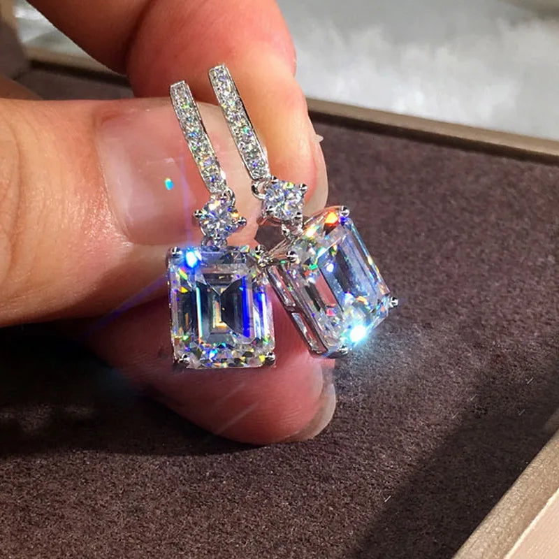 Female Luxury Crystal Zircon Stud Earrings Vintage Flowers Christmas Snowflakes Temperament Earrings New Year Jewelry Gifts