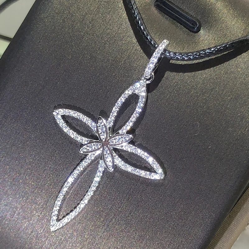 925 Silver New Jewelry Crystal Flower Pendant Necklace Exaggerate Atmosphere Personality Four-Leave Flower Chain For Women Party