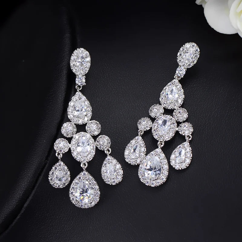 ThreeGraces Luxury Bridal CZ Jewelry Brilliant Cubic Zirconia Crystal Long Dangling Wedding Chandelier Earrings for Brides ER168