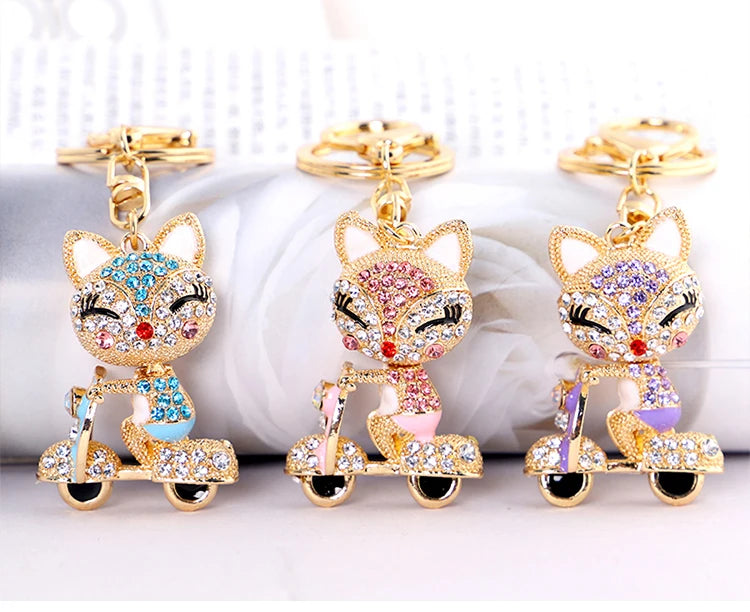 EASYA Cute Rhinestone Fox Keychain Llavero Car Key Ring Lovely Crystal Animal Key Chain Women Bag Accessories Pendant Charm
