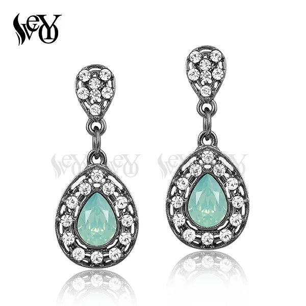 VEYO Cute Crystal Drop Earring Trendy Drop Rhinestone Earrings for Woman Fashion Jewelry