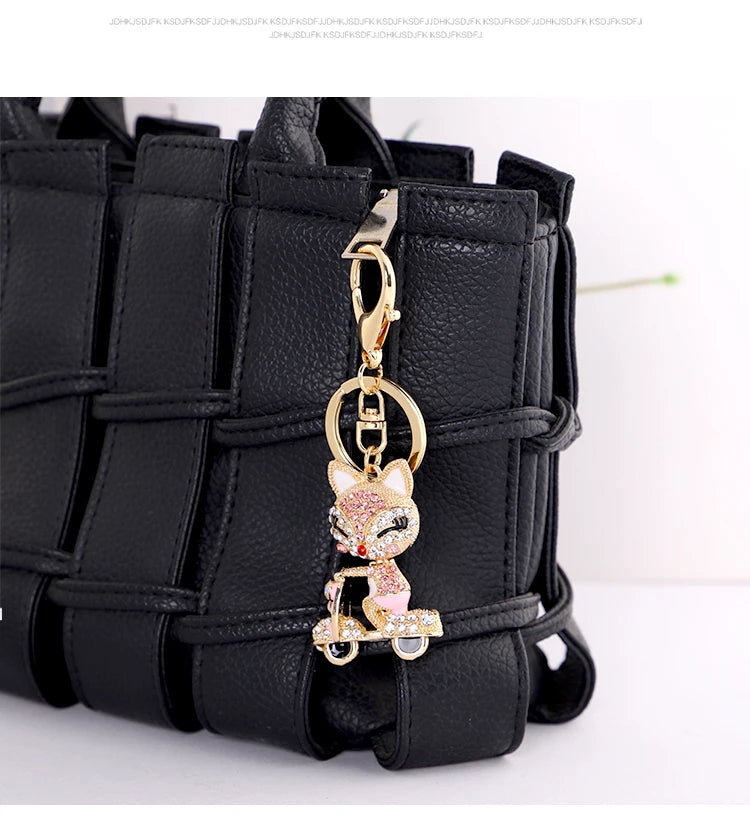EASYA Cute Rhinestone Fox Keychain Llavero Car Key Ring Lovely Crystal Animal Key Chain Women Bag Accessories Pendant Charm