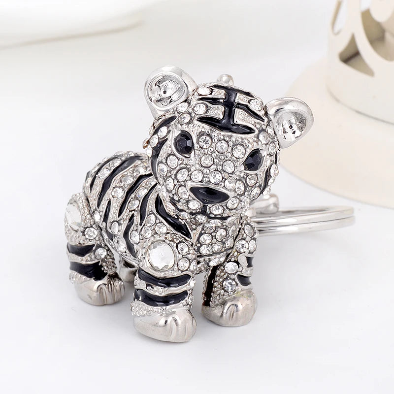 EASYA Creative Colorful Lovely Tiger Key Chains Gem Studded Luxury Pendant Key Holder Small Gifts for Friends Factory Wholesale