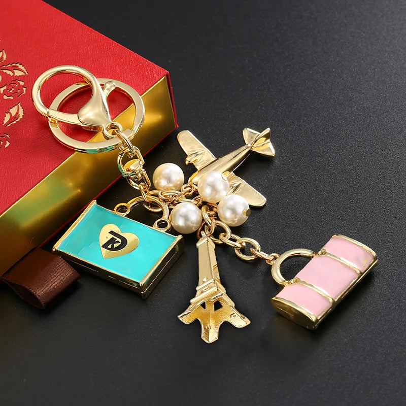 2025 Fashion Crystal bag Shape Flower Rhinestone Keychain for Women's bags Pendants Decoration Accessories Car keyrings Jewelry