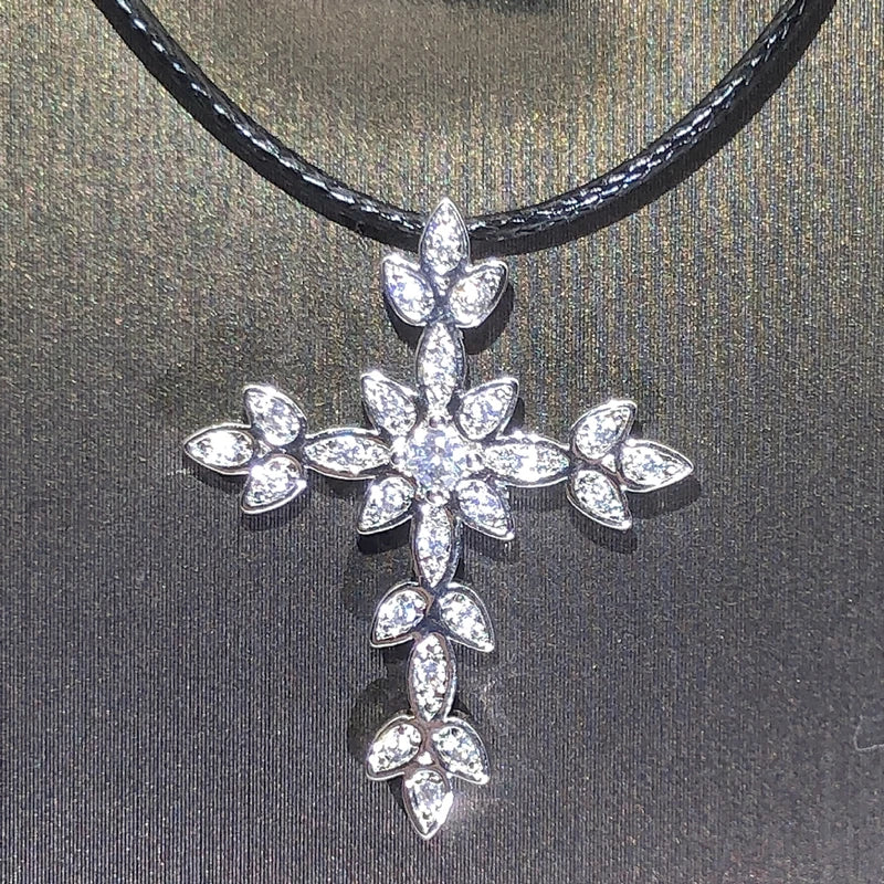 New Cubic Zirconia Cross Pendant Necklace for Men Women Wedding Dainty Chain Strong High Quality Classic Unique Fashion Jewelry