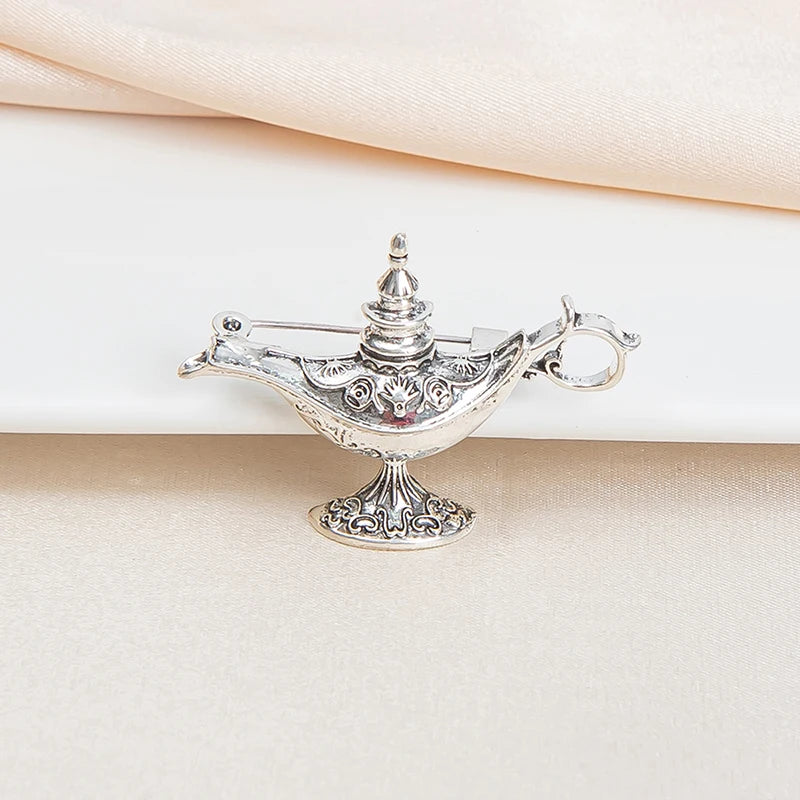 EASYA Fashion Retro Lamp Brooches Men's Suit Collar Lapel Brooch Pin Men Wedding Banquet Fashion Jewelry
