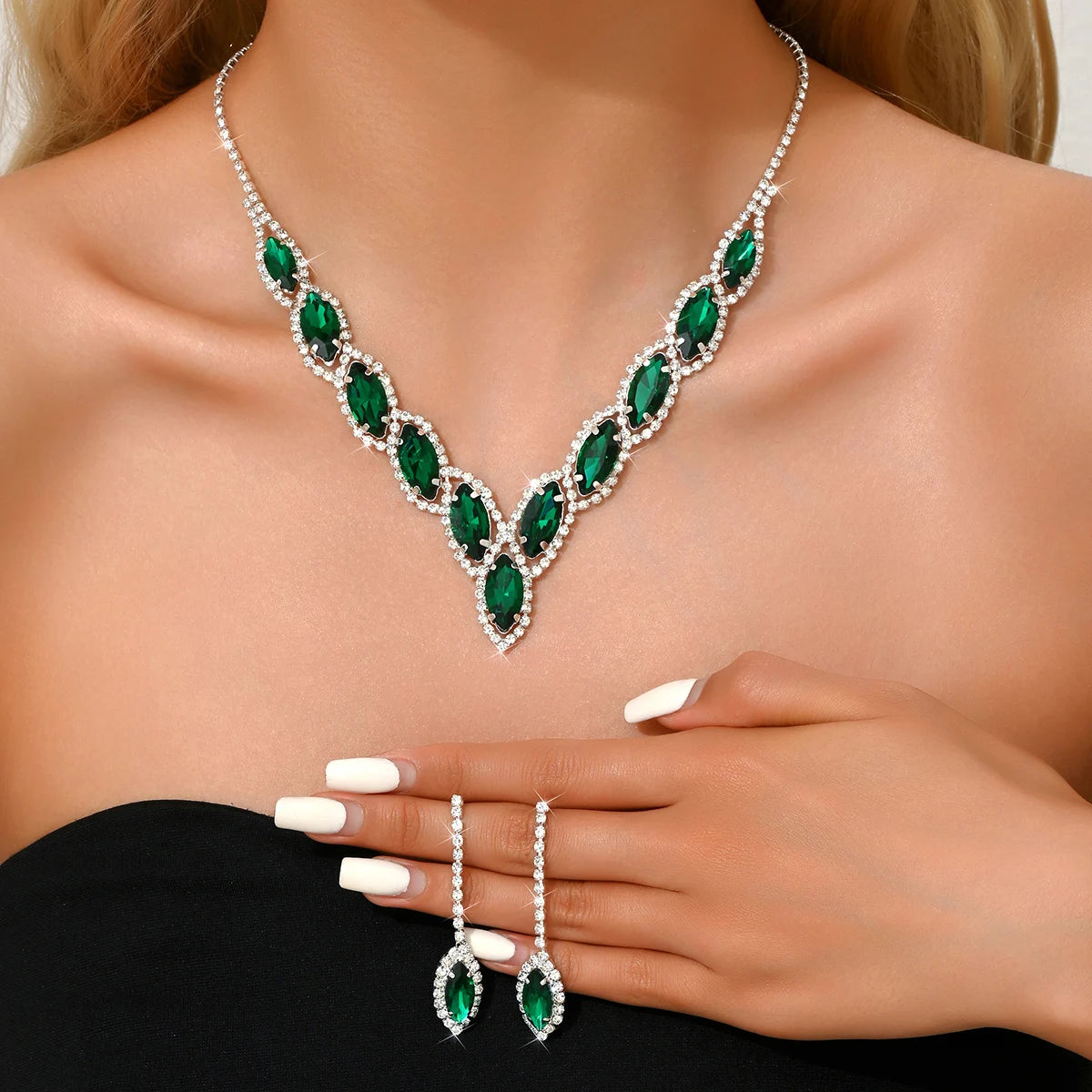 Advanced Versatile Crystal Necklace Earrings Two Piece Set Bridal Wedding Party Vacation Travel Versatile Accessories