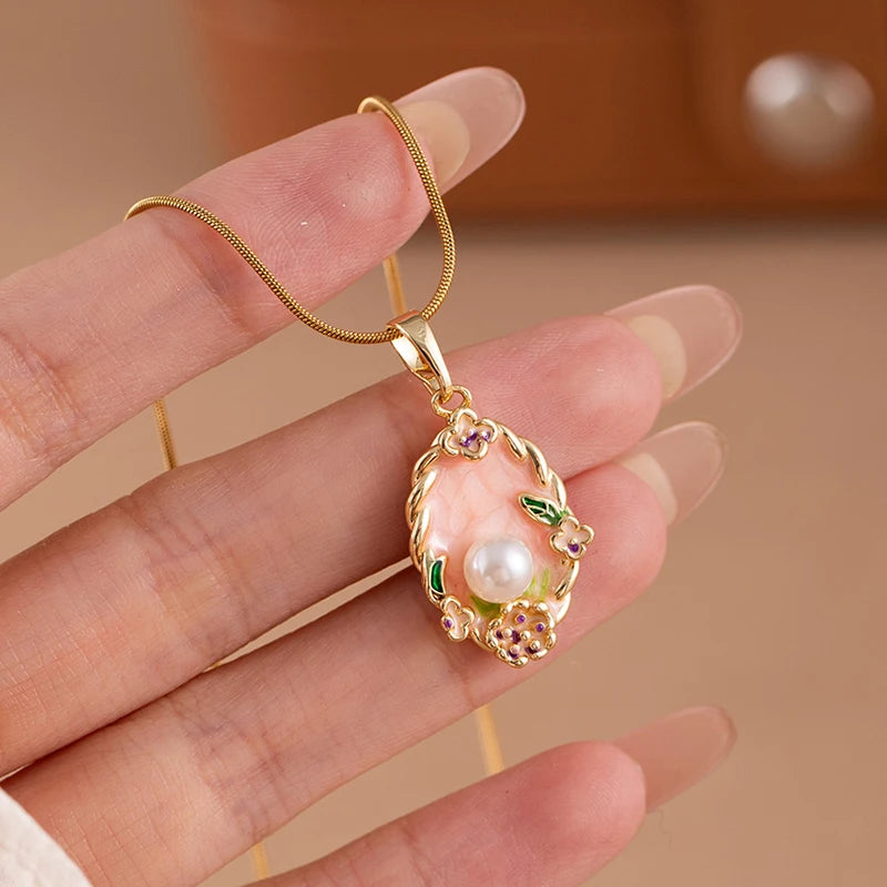 ANENJERY 316L Stainless Steel Flower Butterfly Shell Pendant Necklace For Women Delicate Elegant Fashion Jewelry Gifts Wholesale