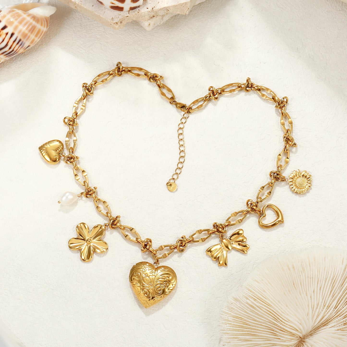 Badu Minimalist 18K Gold Plated Stainless Steel Bow Pearl Flower Heart Charm Pendant Necklace For Women Accessories Gift Holiday