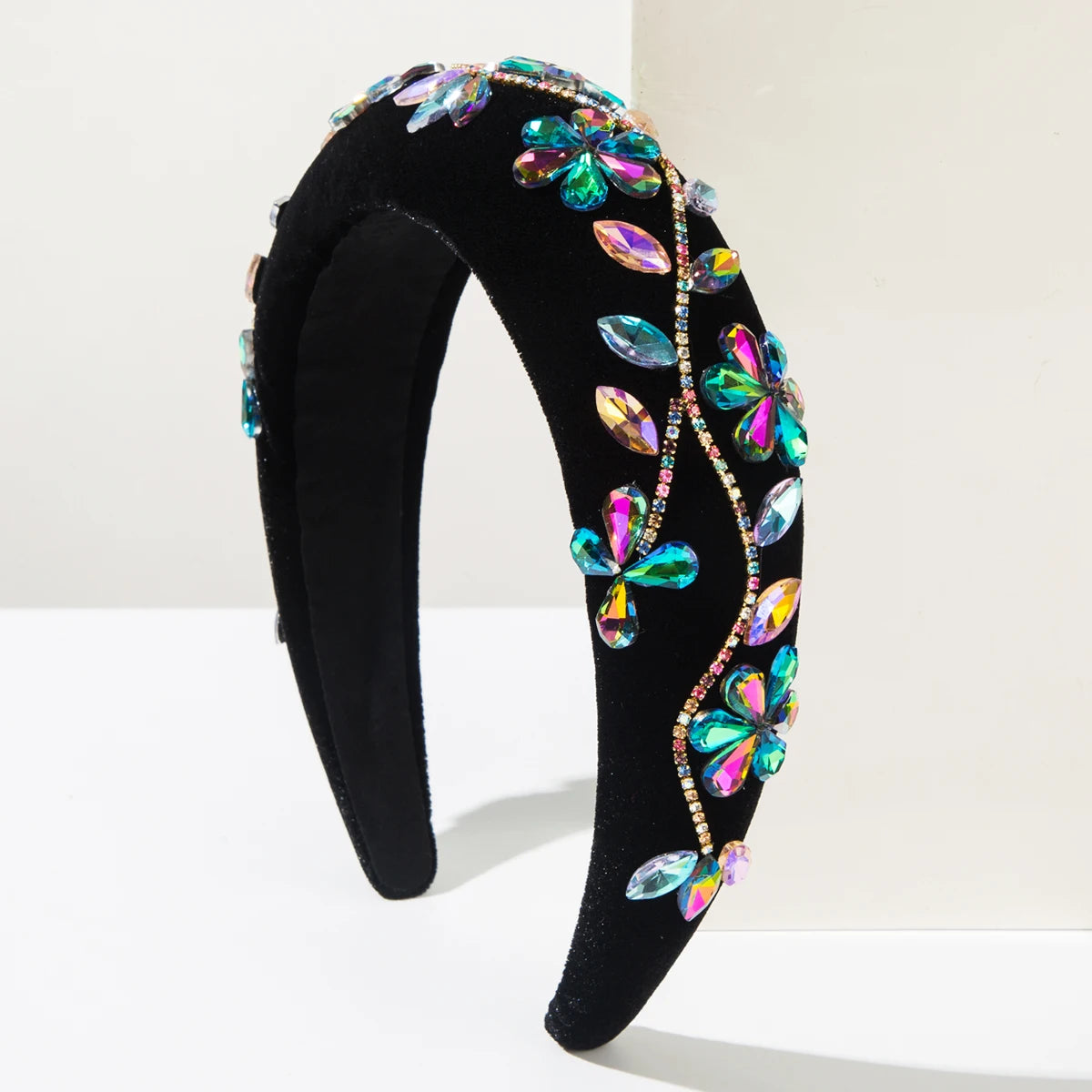 Cross border super sparkling diamond headbands for women in Europe and America, featuring Baroque diamond inlaid velvet headpiec