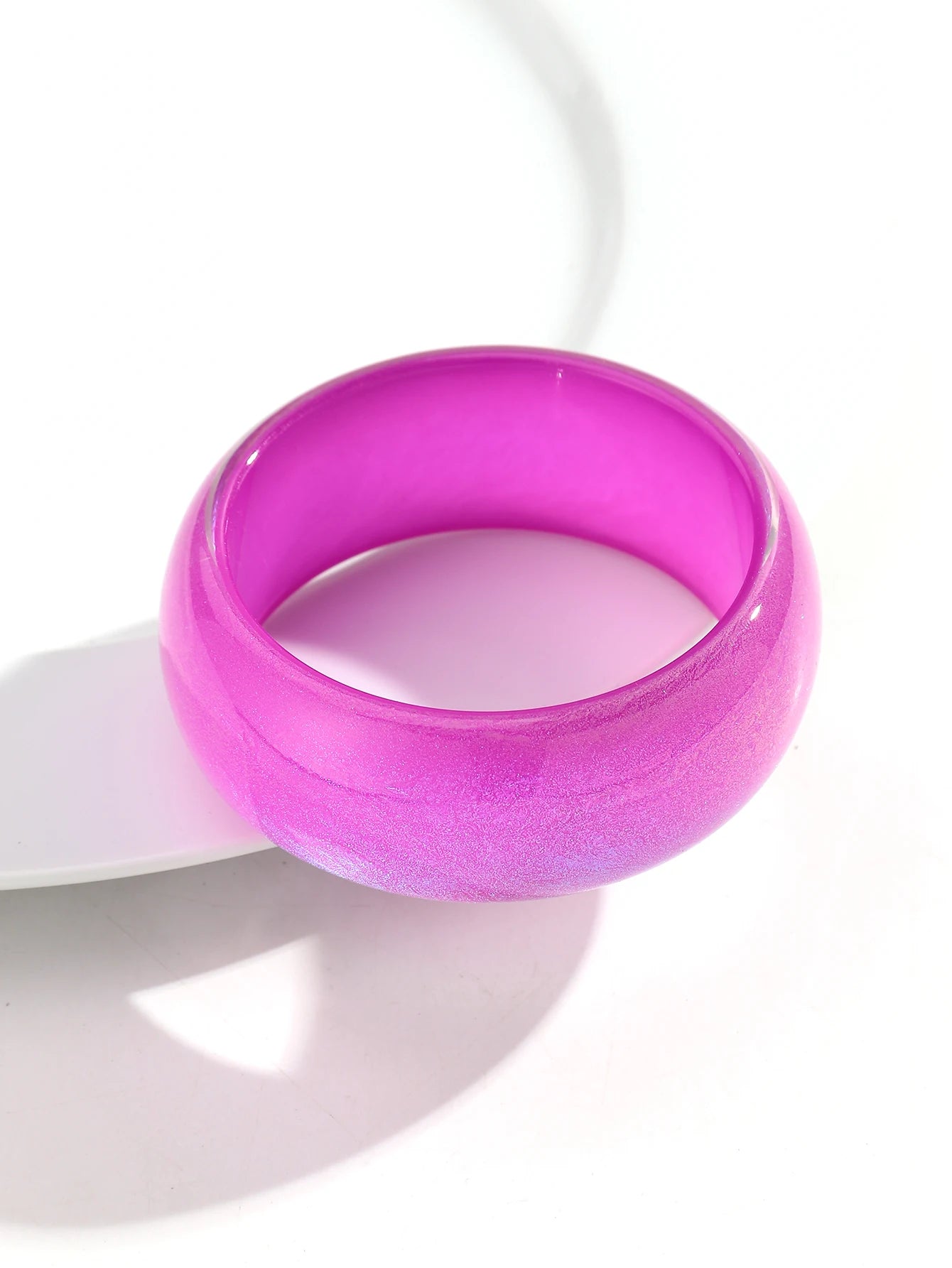 Trendy Resin Purple Wide Geometric Chunky Bangles for Women Fashion Acrylic Beaded Bangle Bracelets Party Jewelry Gifts
