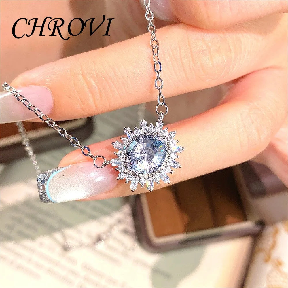 New Flashing 925 Sterling Silver Necklace Fashionable Light Luxury Collarbone Chain Necklace for Women
