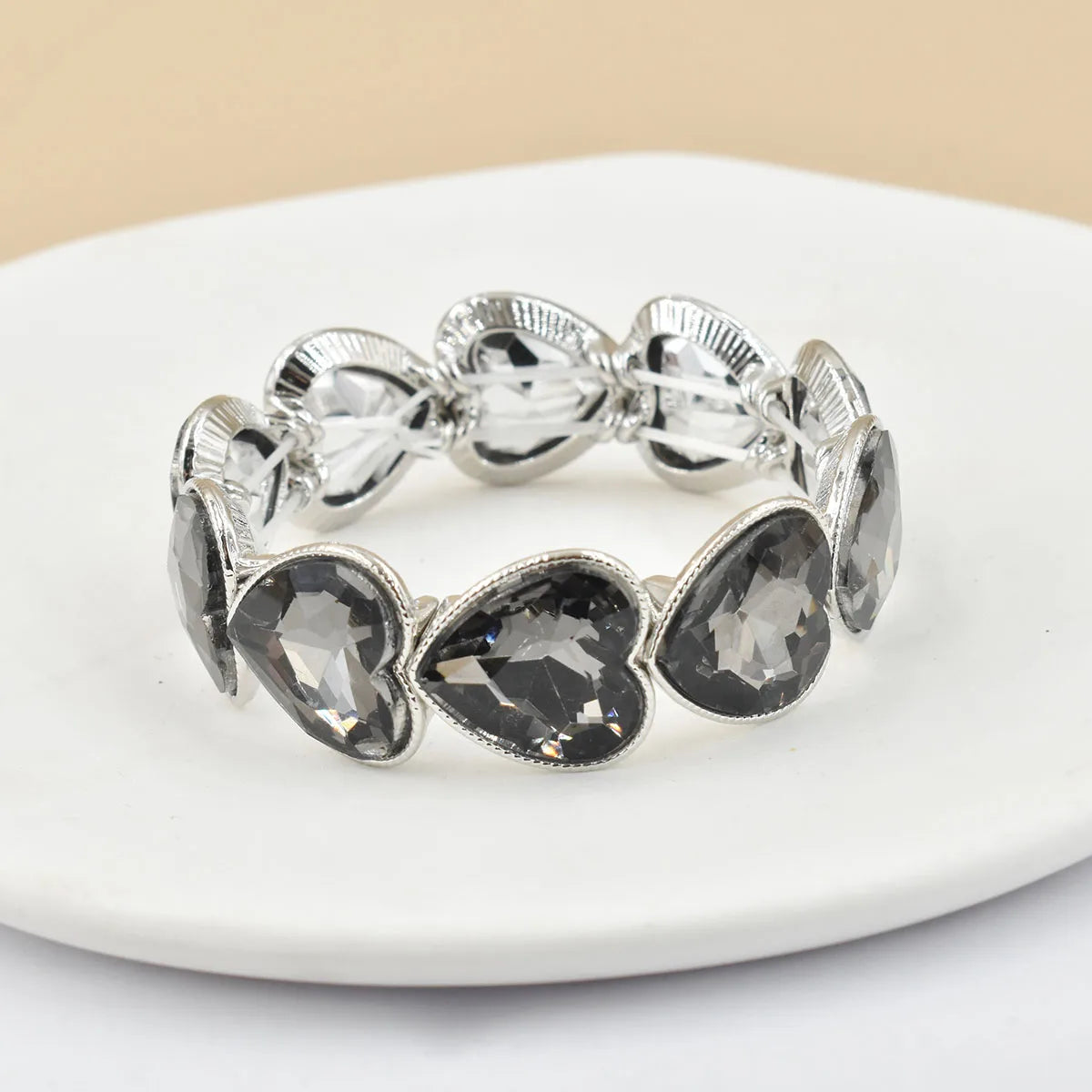 2026 New fashion crystal Women bracelet geometry thread red white blue charms elastic band heart shaped glass Atmospheric Love