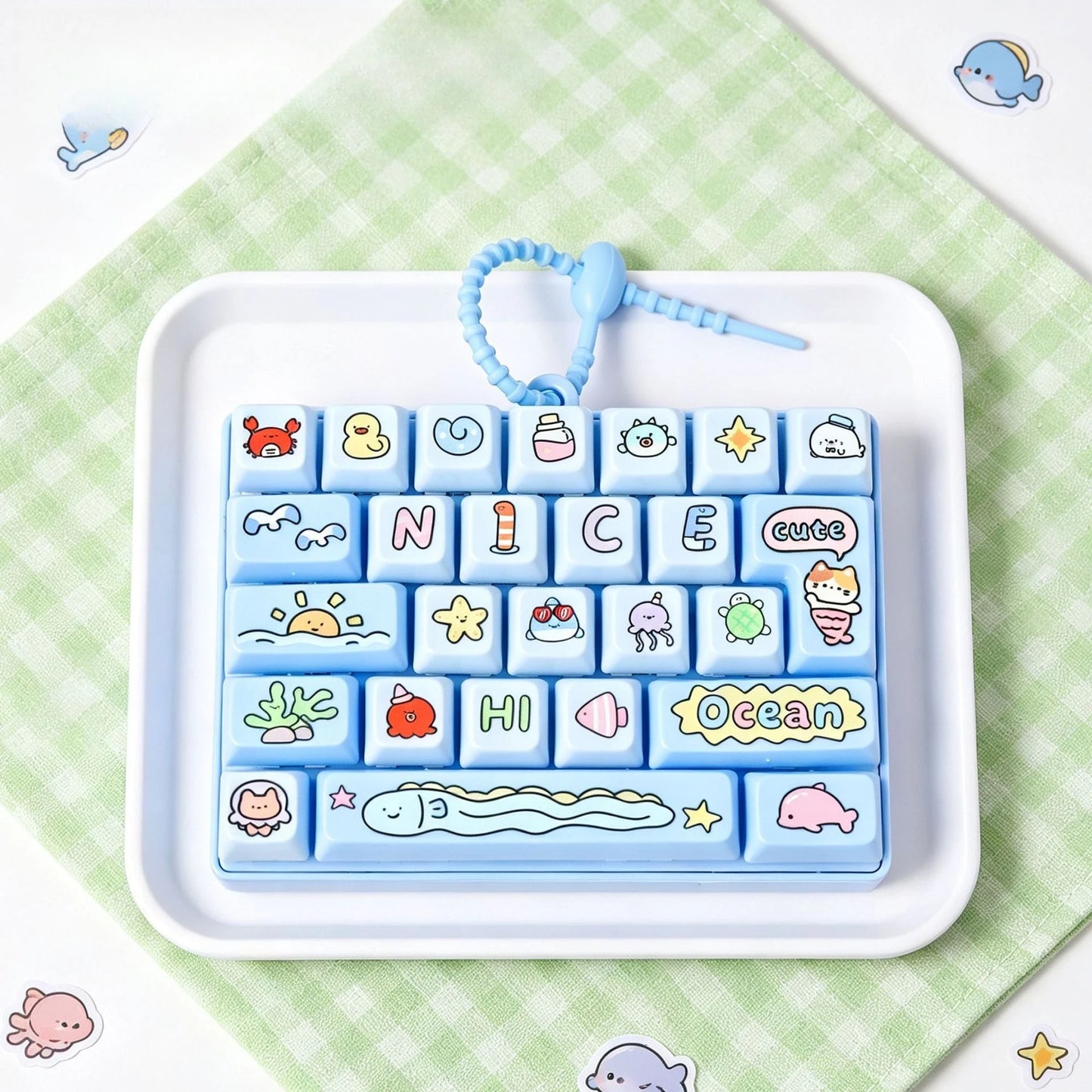 Silicone 26 Key Press Button Fidget Bag Charm Keychain Stress Relief Decompression Keyboard Keyring for Family Party Adults Kids