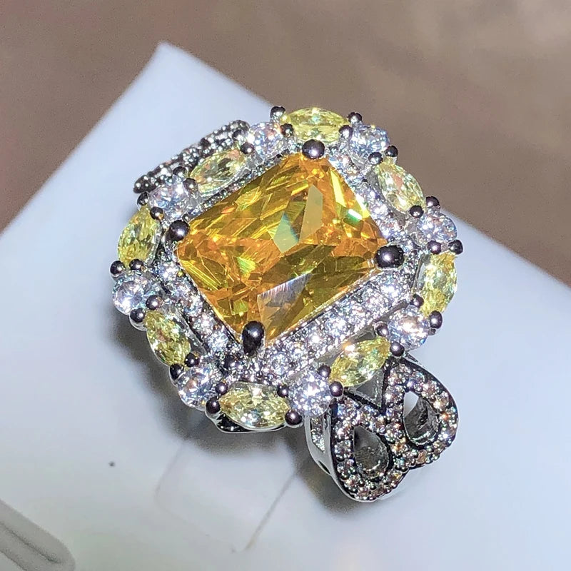 Gorgeous Square Yellow CZ Women Ring Bright Vintage Party Female Elegant Accessories High Quality Jewelry Wholesale