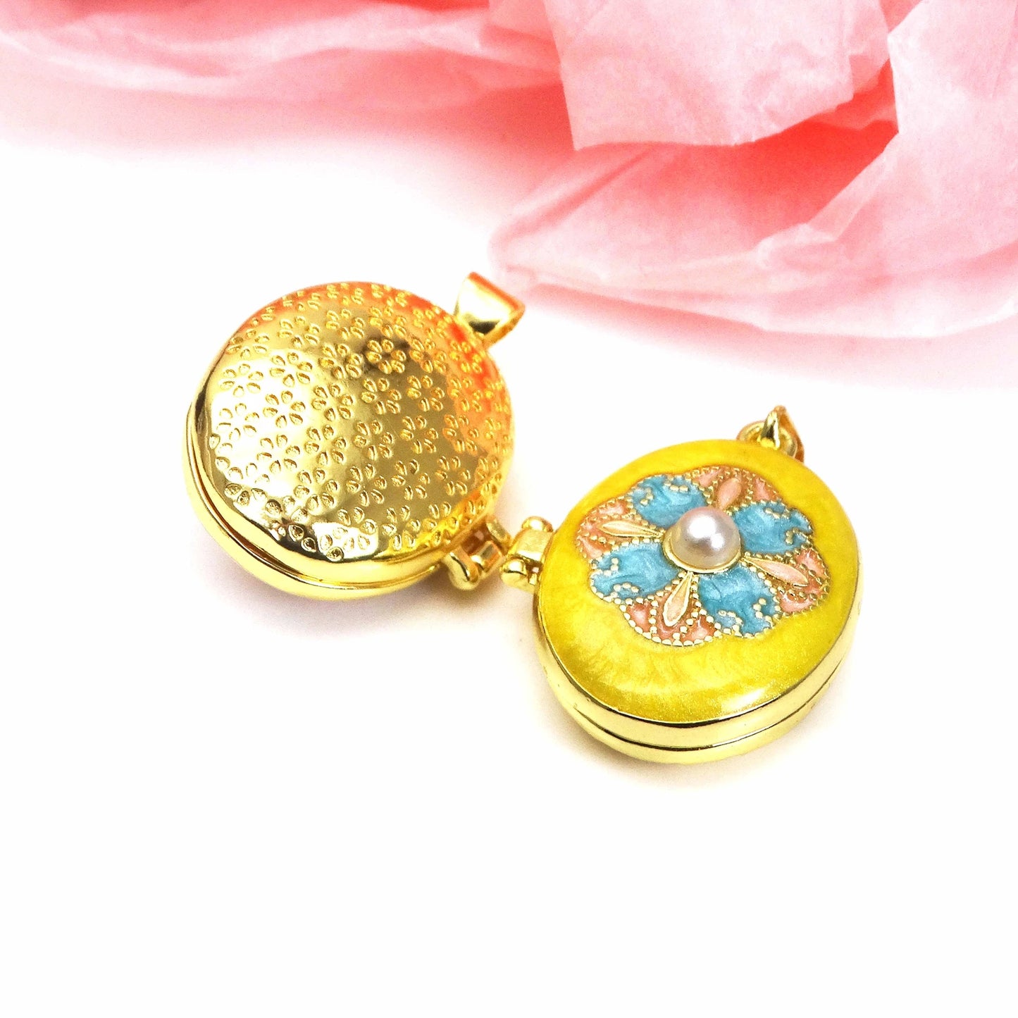 Micro Zircon oil drip photo box Pendant necklace Pearl Celtic Knot pendant necklace copper chain jewelry necklace