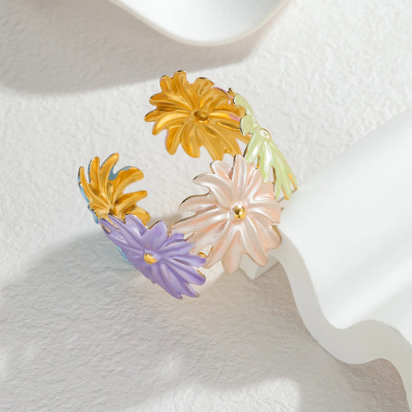 Freeteeme New Exaggerated Daisy Cuff Bracelet Stainless Steel for Women Large Size Wide Open Bangle Birthday Jewelry Daily Gifts
