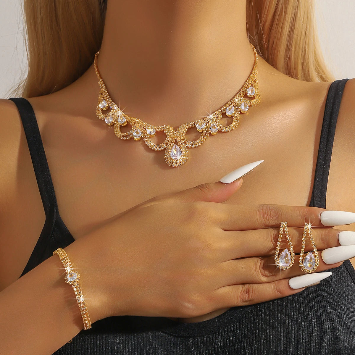 Vintage Palace Elegant Style Necklace, Earrings, Bracelet, 3-Piece Set, Bridal Style, Temperament Accessories