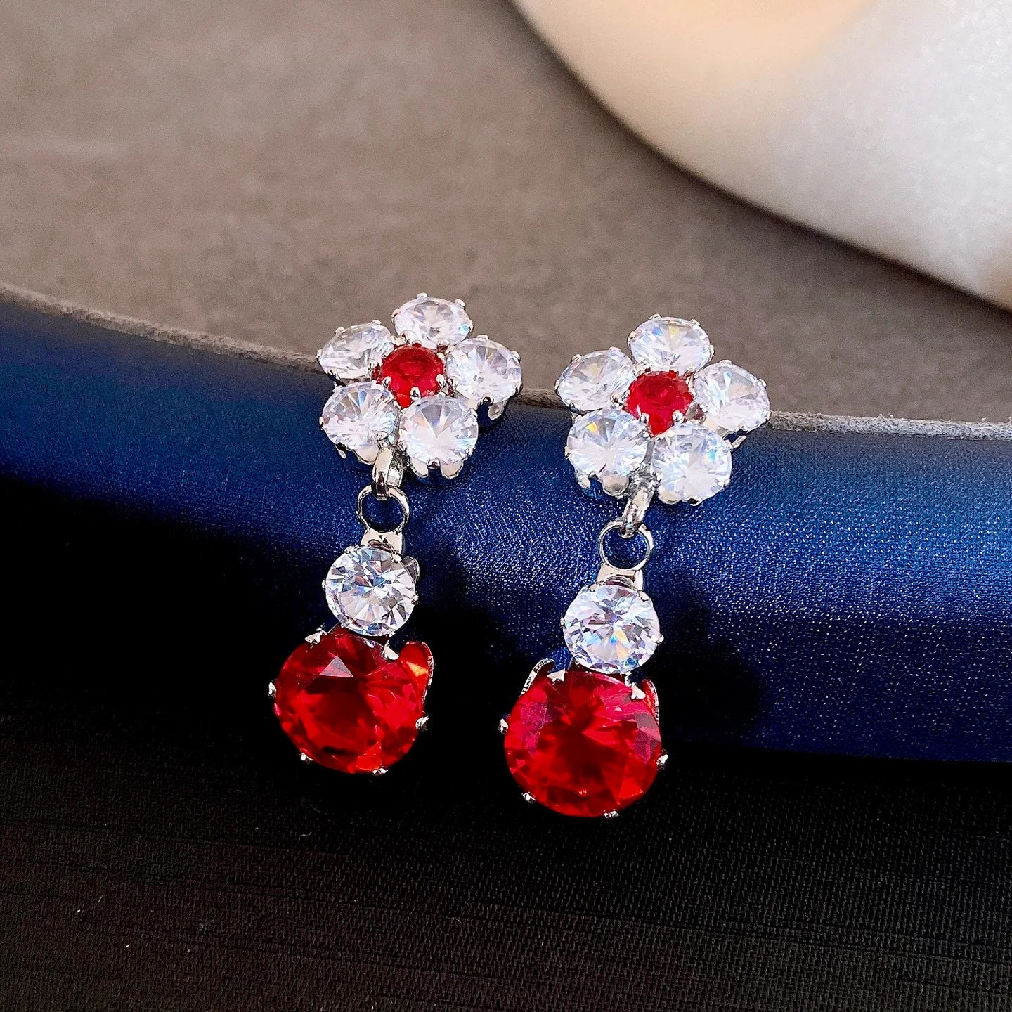 2 Pcs Reteo Flower Rhinestones Chokers Necklaces for Gathering Bling Color-block Dangle Earrings Banquet Anniversary Set H