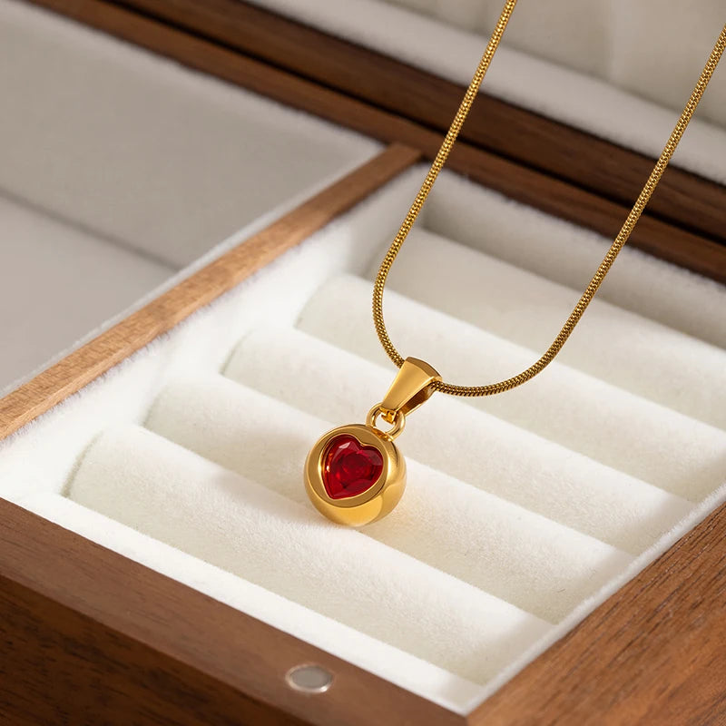 ANENJERY 316L Stainless Steel Round Bead Inlaid Heart Zircon Necklace For Women Luxury Design Simple Jewelry Gifts Wholesale