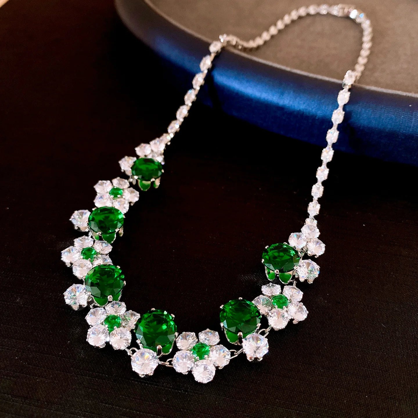 2 Pcs Reteo Flower Rhinestones Chokers Necklaces for Gathering Bling Color-block Dangle Earrings Banquet Anniversary Set H