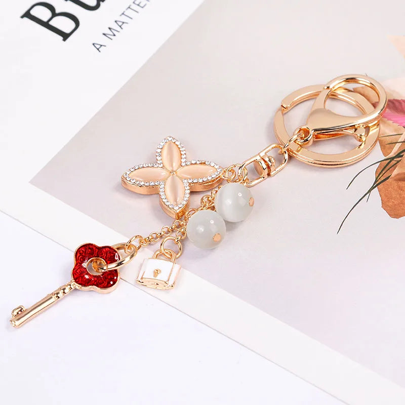 EASYA Love Clover Creative Gift Key Chain Alloy Rhinestone Key Chain Bag Pendant Women Handbag Charm Car Accessories Small Gift