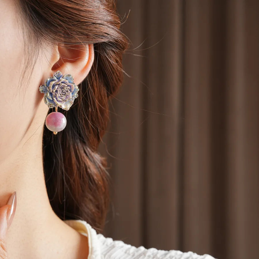 Rose Flower Glass Bead Earrings for Women 2025 Fashion French Retro Vintage Stud Earring High-end Luxury Designer Jewelry