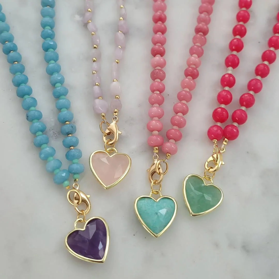 2026 Fashionable trendy dopamine colourful heart bead necklace colourful bead sweet girl versatile accessory