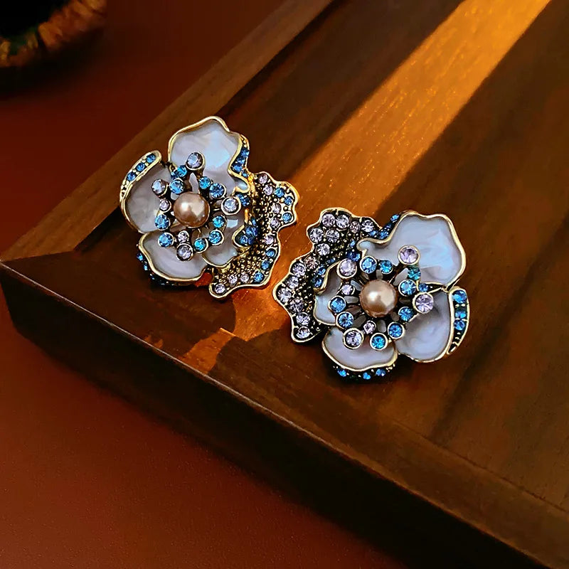 Imitation Pearl Flowers Stud Earrings French Retro Exquisite Luxury Dropping Chain Necklace Romantic Jewelry Sets Wedding H