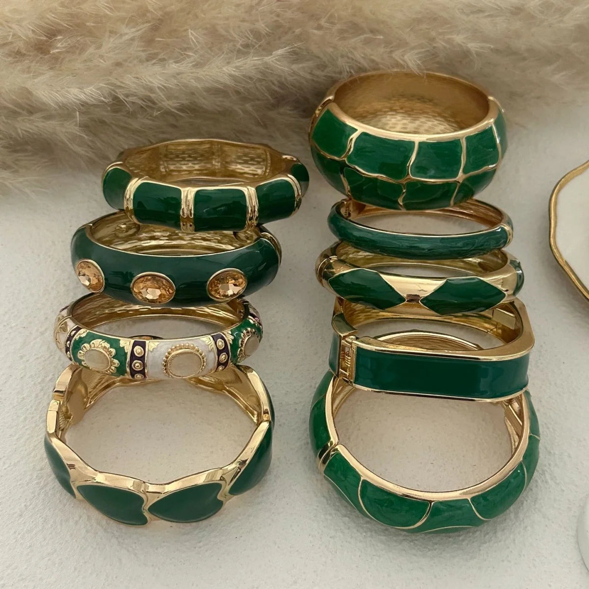 KMVEXO Vintage Exaggerated Green Drip Oil Irregular Grid Water Rhinestone Geometric Wide Bangle Chunky Cuff Bracelet Jewelry