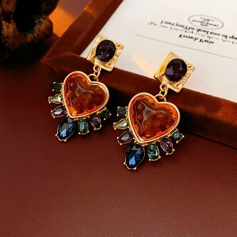 Vintage Silver Needle Earrings for Women Light Luxury Oval Love Stud Inlaid Rhinestone Drop Earring Luxury Designer Jewelry