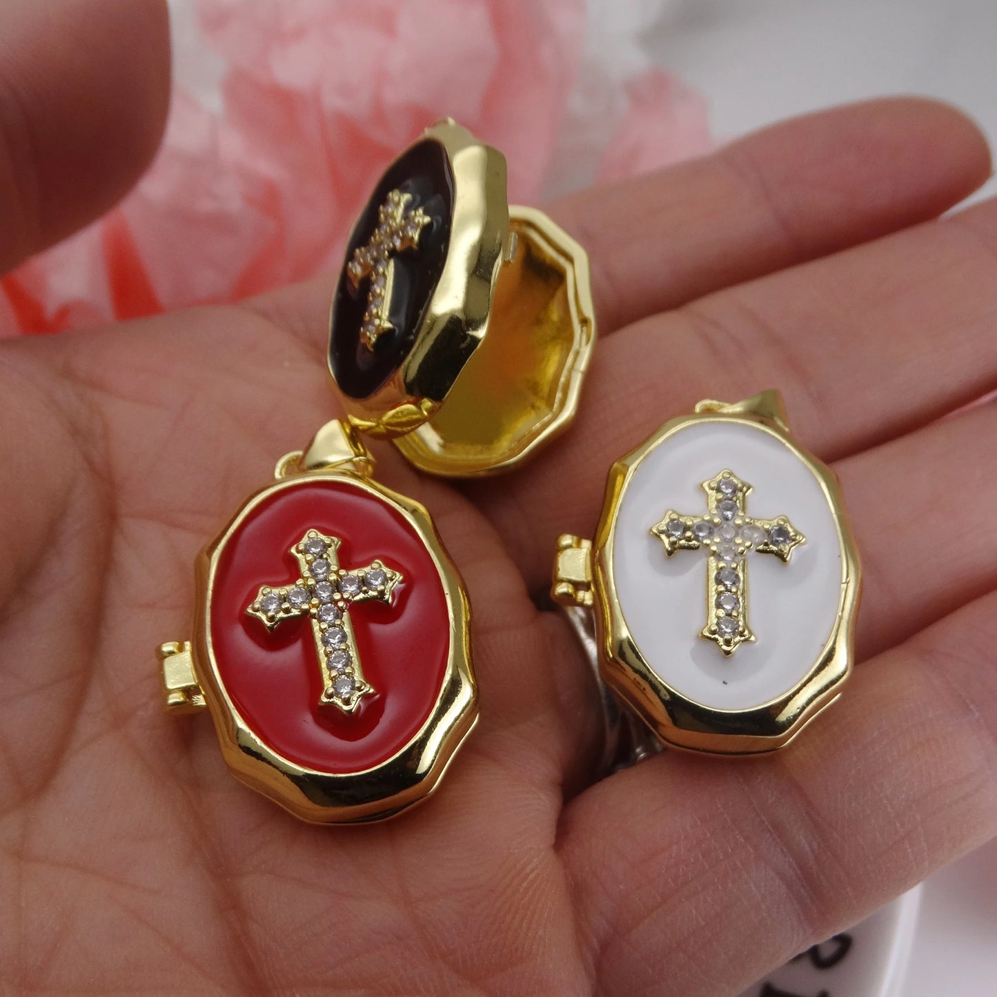 Micro Zircon oil drip photo box Cross Pendant necklace Fashion pendant necklace copper chain jewelry Accessories