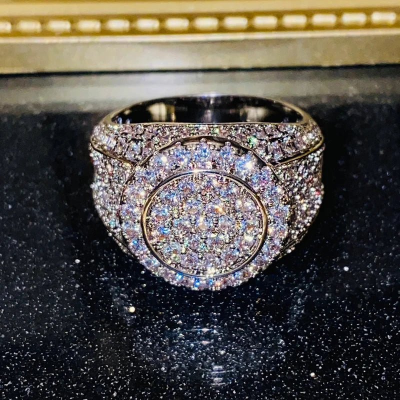 Huitan Luxury Female Brilliant Zirconia Ring Fashion Round Shape Finger Jewelry Sparkling Bright Zirconia Accessories for Party