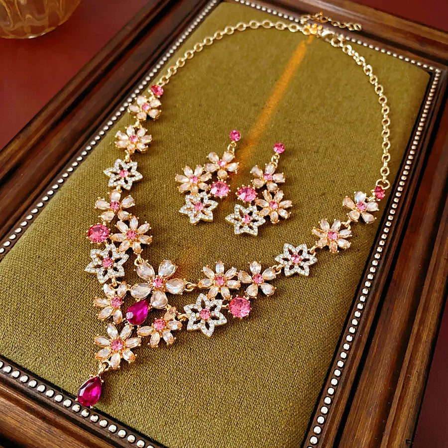 Vintage Inlaid Rhinestone Flowers Snowflake Jewelry Sets for Women Retro Exquisite Versatile Light Luxury Earring Necklace Set