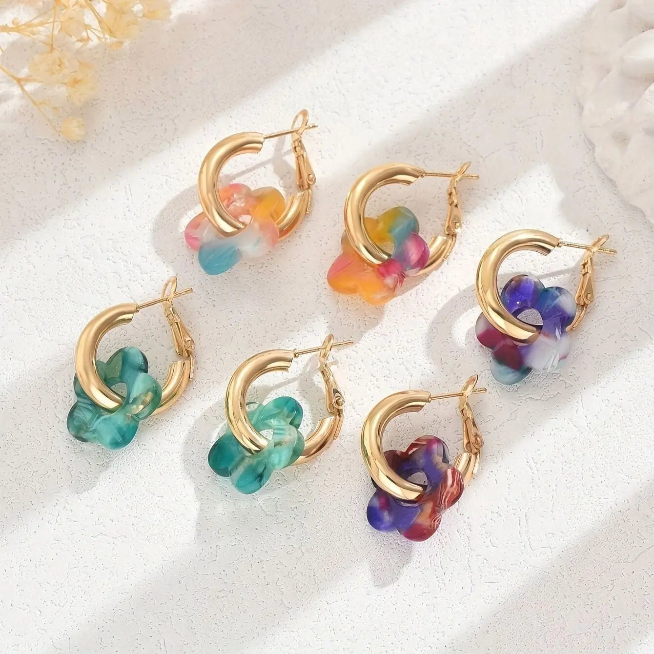 Acrylic Gradient Dopamine Flower Earrings, Female Niche Design, Light Luxury Temperament, Elegant and Versatile Earrings