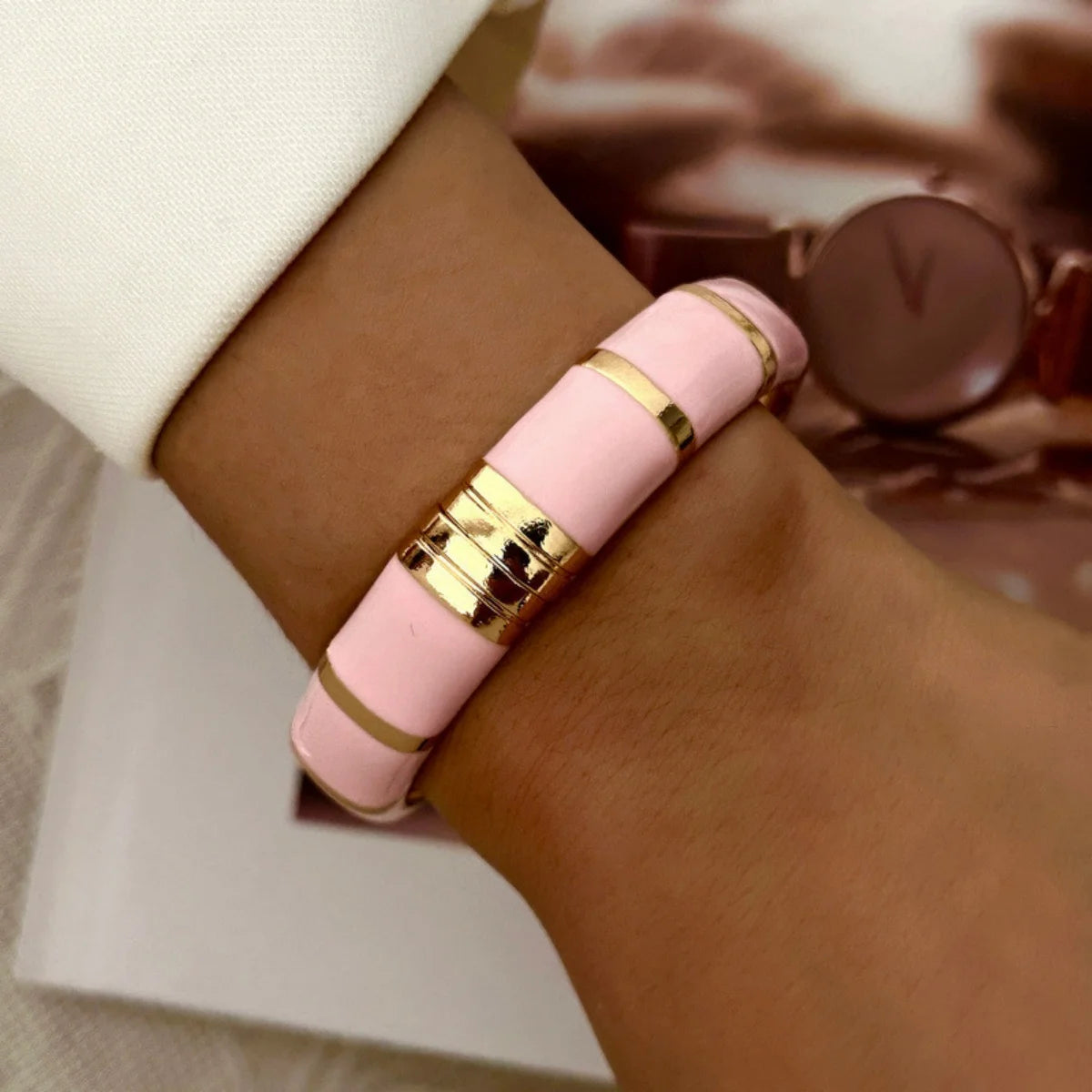KMVEXO Sweet Pink Enamel Dripping Oil Metal Bangles for Women Bracelet Personality Trendy Temperament Charm Bracelets Jewelry ﻿