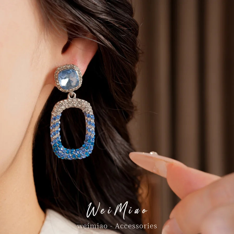 Rhinestone Hollow Square Dangle Earrings Personality Elegant Exquisite Light Luxury High Grade Fashion Ear Jewelry for Women