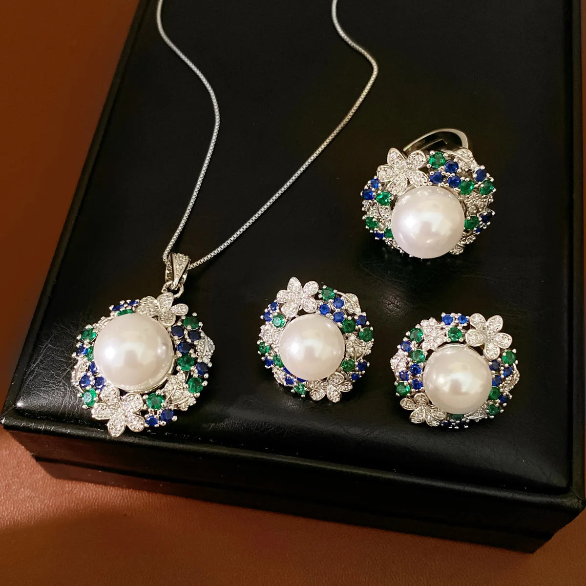 3Pcs/4 Pcs Party Jewelry Set Large Size Pearl Necklace Earrings Rings Ladies Fashion Shiny Zircon Jewelry for Party Banquet K